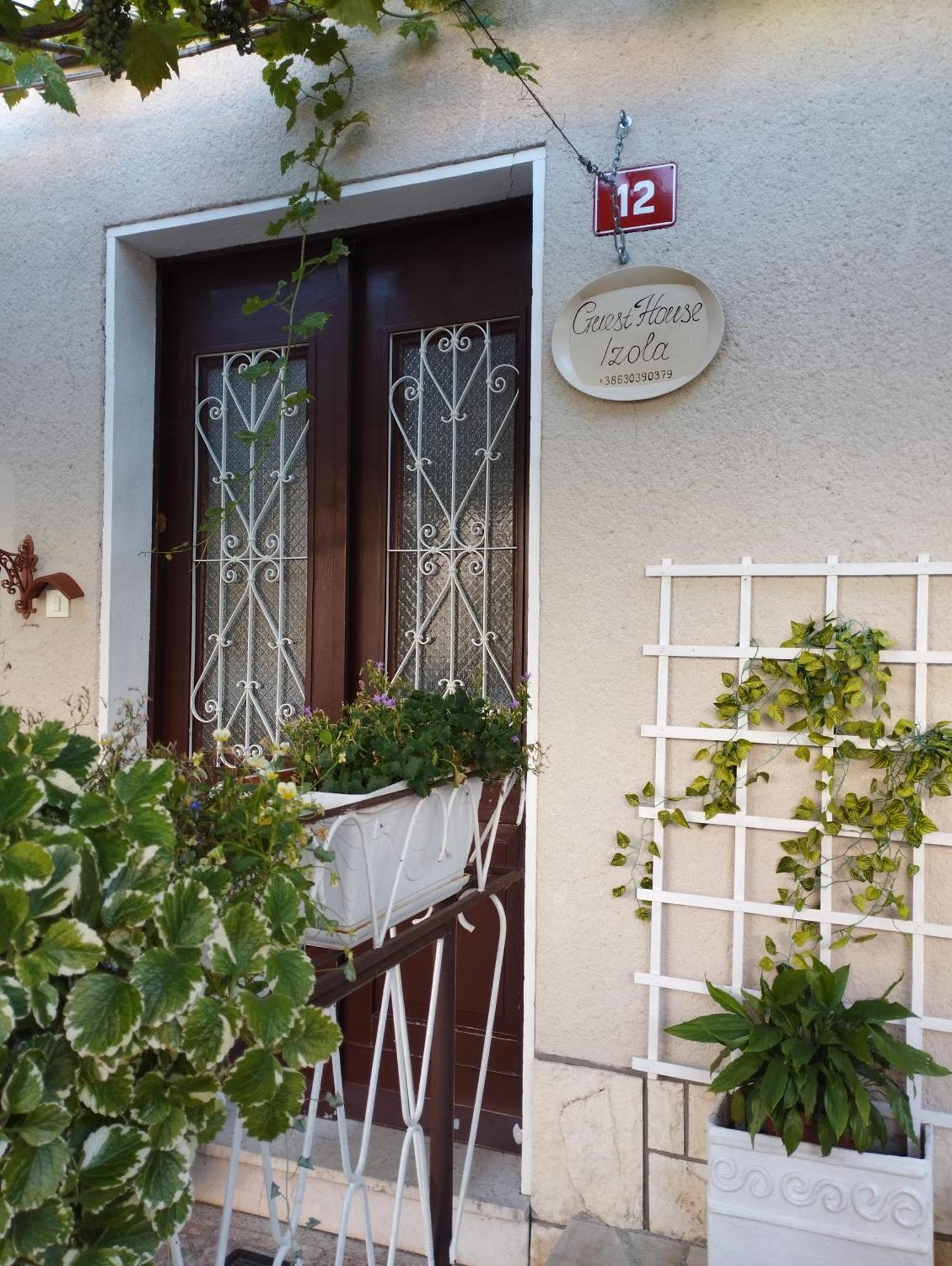 Guest House Izola Exteriér fotografie